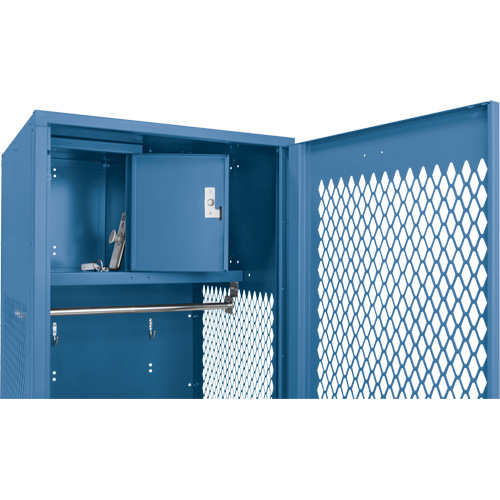 FN714 Casier pour &eacute;quipement avec porte, Acier, 24" la x 18" p x 72" h, Bleu fonc&eacute;