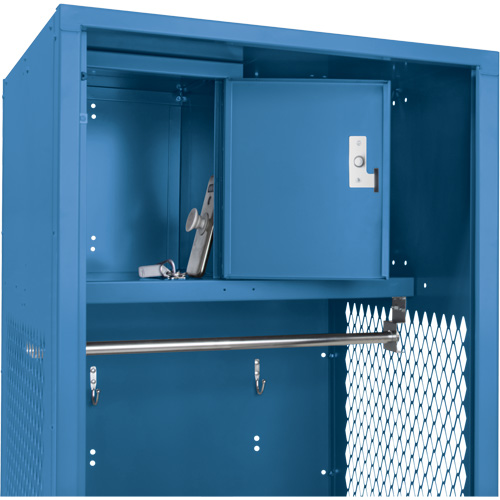 FN716 Casier pour &eacute;quipement, Acier, 24" la x 18" p x 72" h, Bleu fonc&eacute;