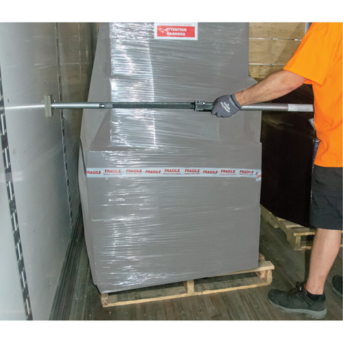 KI298 Steel Cargo Bar