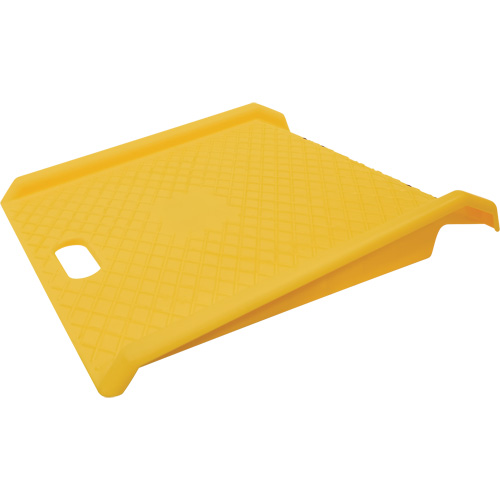 MP740 Rampe de trottoir portable en poly pour diable, Capacit&eacute; de 1000 lb, 27" la x 27" lo