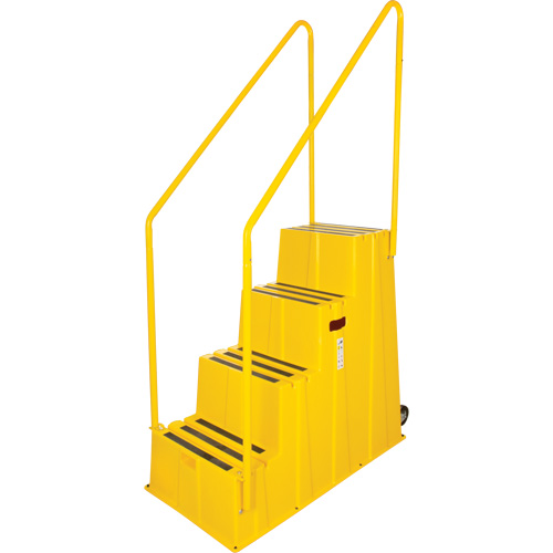 MQ030 Escabeau industriel, 4 marches, 44" x 22-1/4" x Hauteur 65-1/8"