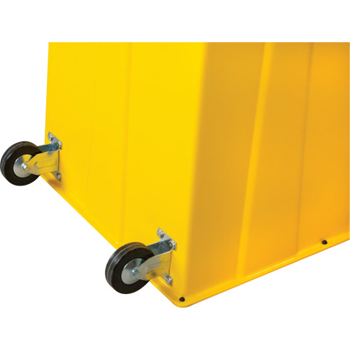 MQ030 Escabeau industriel, 4 marches, 44" x 22-1/4" x Hauteur 65-1/8"