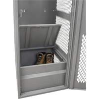 FN466 Casier pour &eacute;quipement avec porte, Acier, 24" la x 24" p x 72" h, Gris