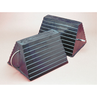 KH600 Wheel Chock, 9" x 8" x 6", Black